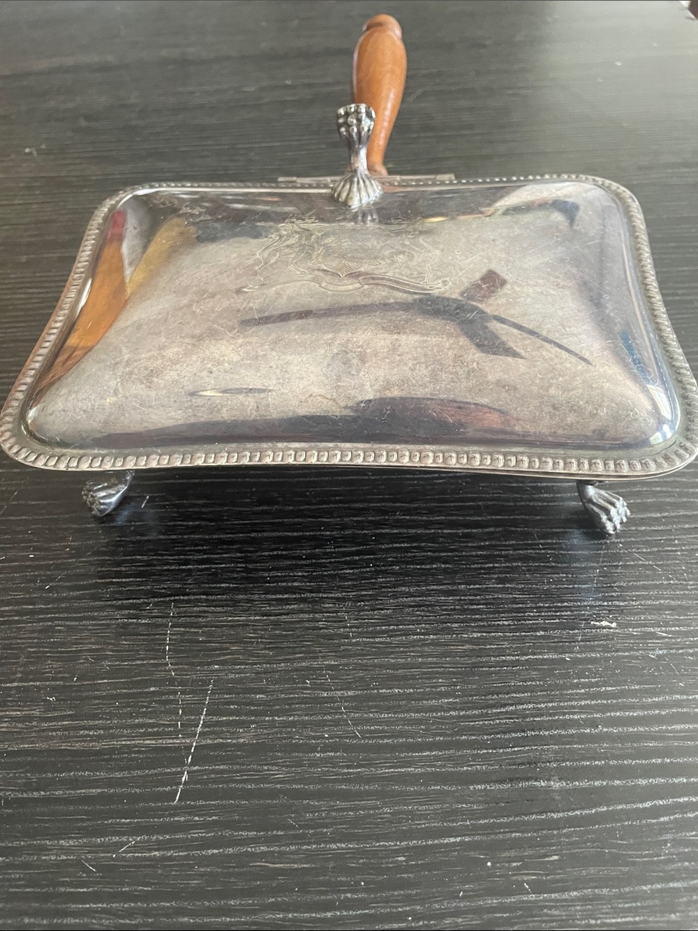 Vintage-Style Silver Footed Soap Dish with Wood Handle